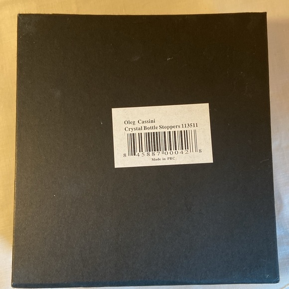 New in Box Oleg Cassini Crystal Bottle Stoppers Faceted Clear Heavy Weight NiCE - Picture 13 of 16